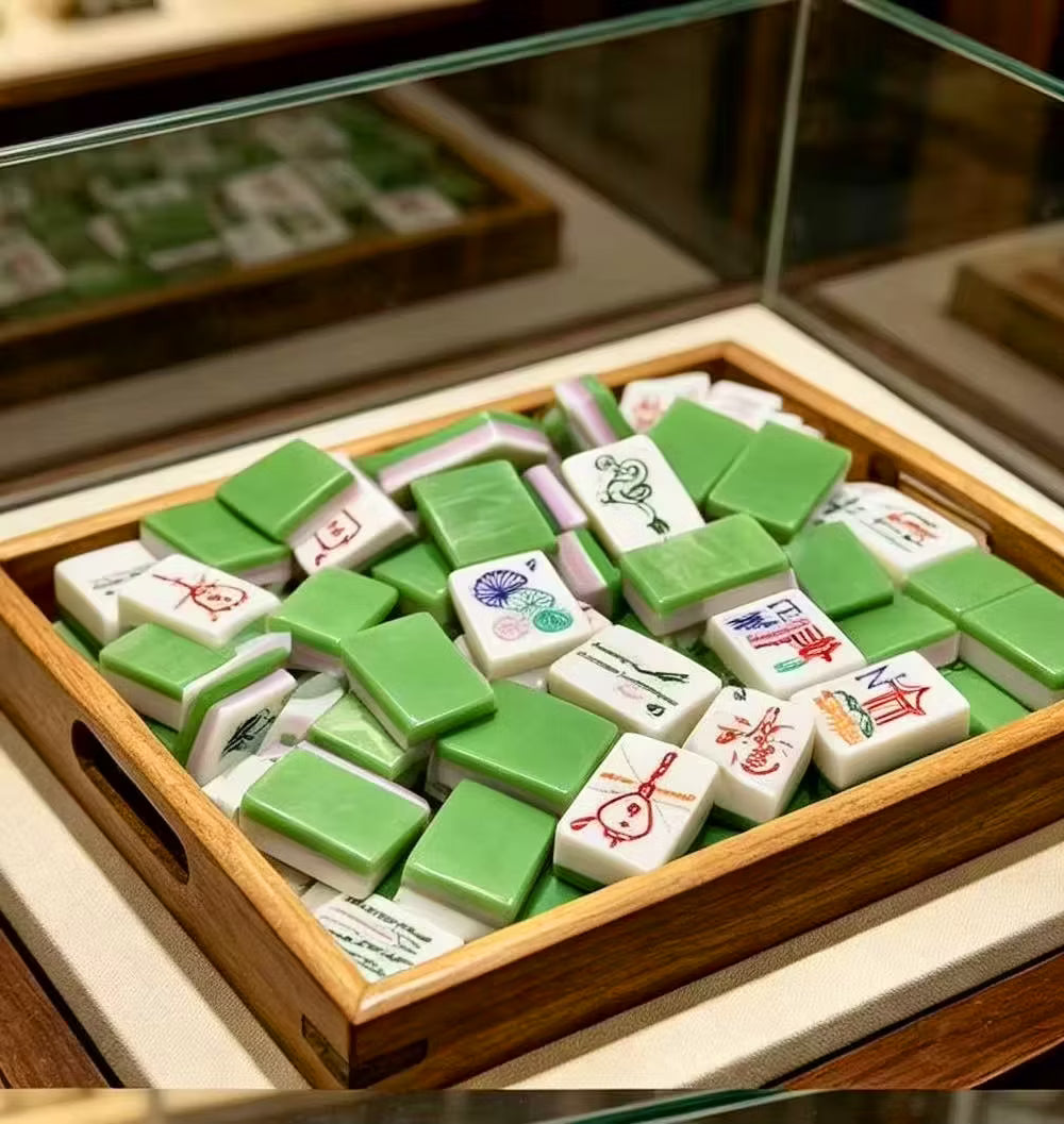 Jade Marble Mahjong Set — 160 Tiles
